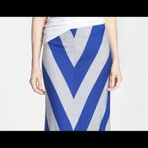 Cute Kensie Chevron Maxi Skirt S